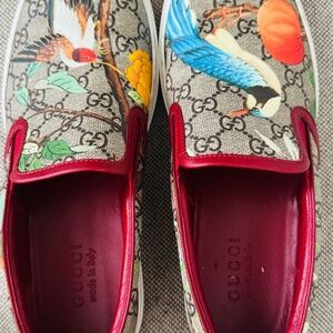 Gucci Shoes Size 9.5 Men’s in good condition